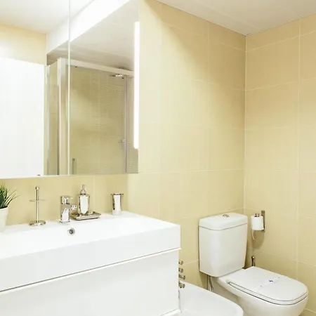 The Lucky Flats - Poeta Quintana