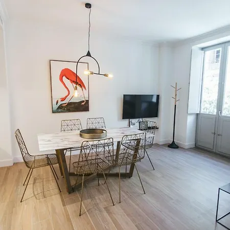 Apartment The Lucky Flats - Poeta Quintana *